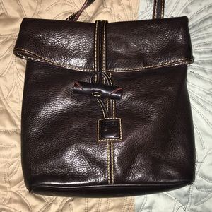 Vintage Dooney and Bourke Crossbody